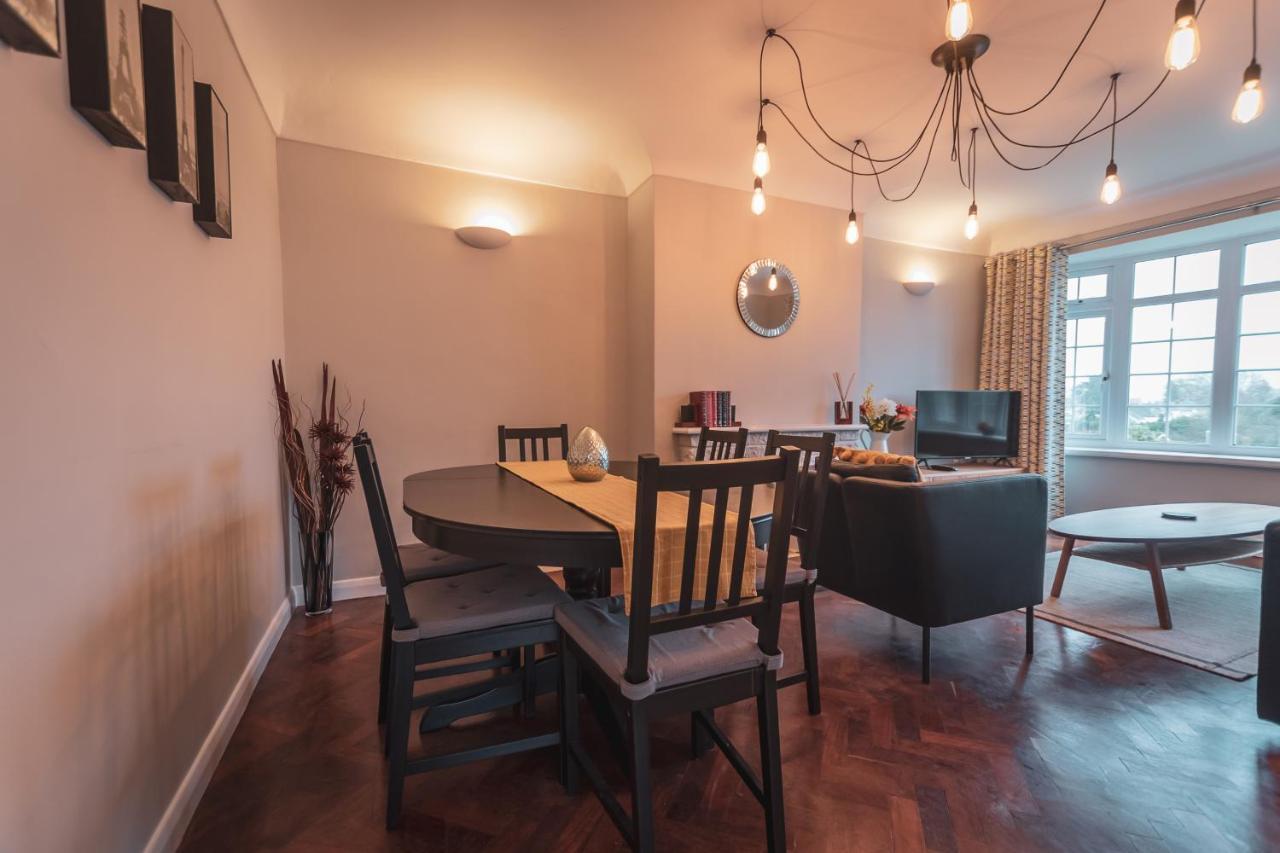 Kings Field Maisonette Eastleigh Buitenkant foto