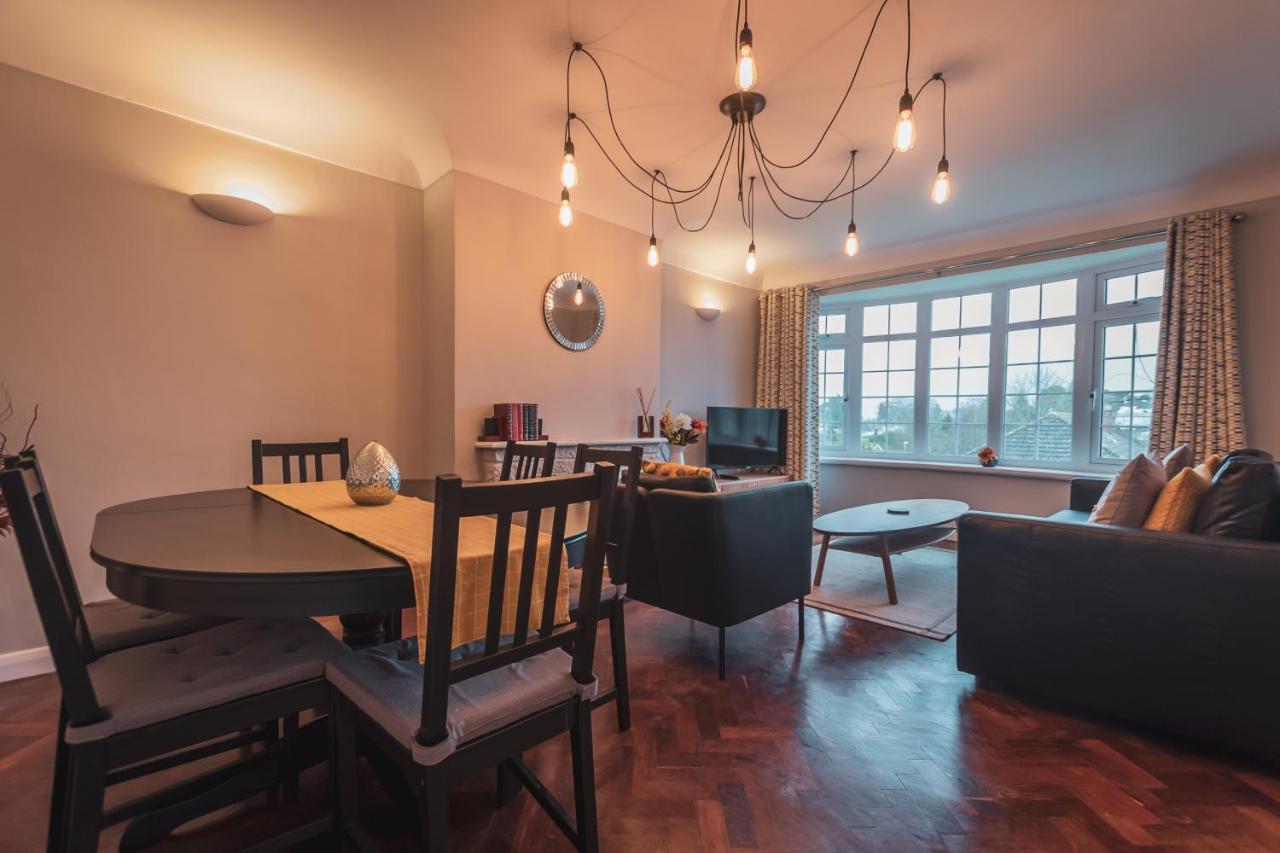 Kings Field Maisonette Eastleigh Buitenkant foto