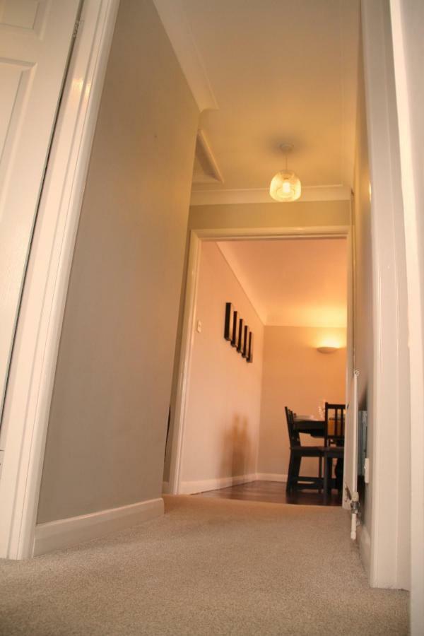 Kings Field Maisonette Eastleigh Buitenkant foto